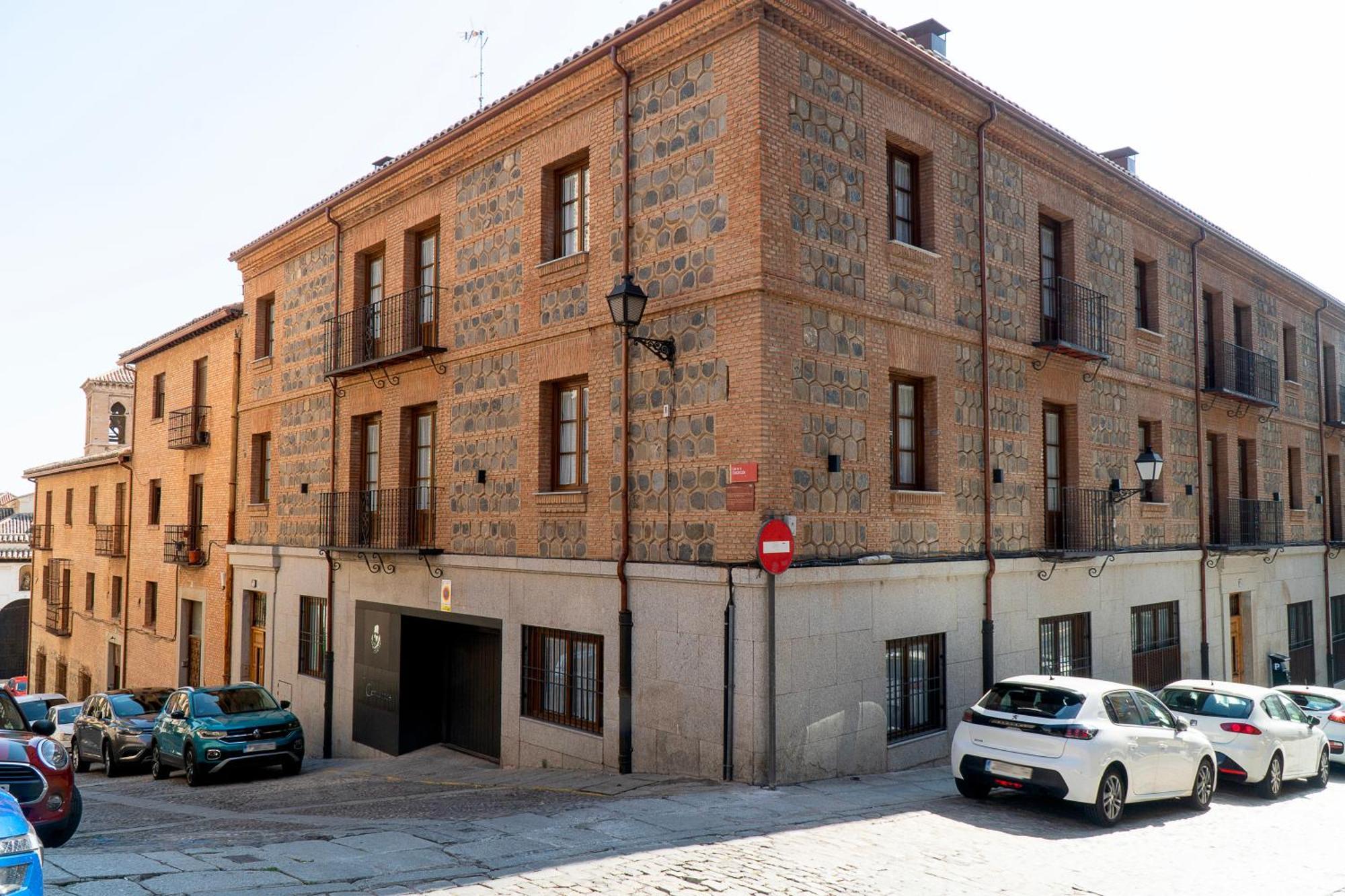 Cervantes 5 Collection - Greco Aparcamiento En El Edificio Толедо Экстерьер фото